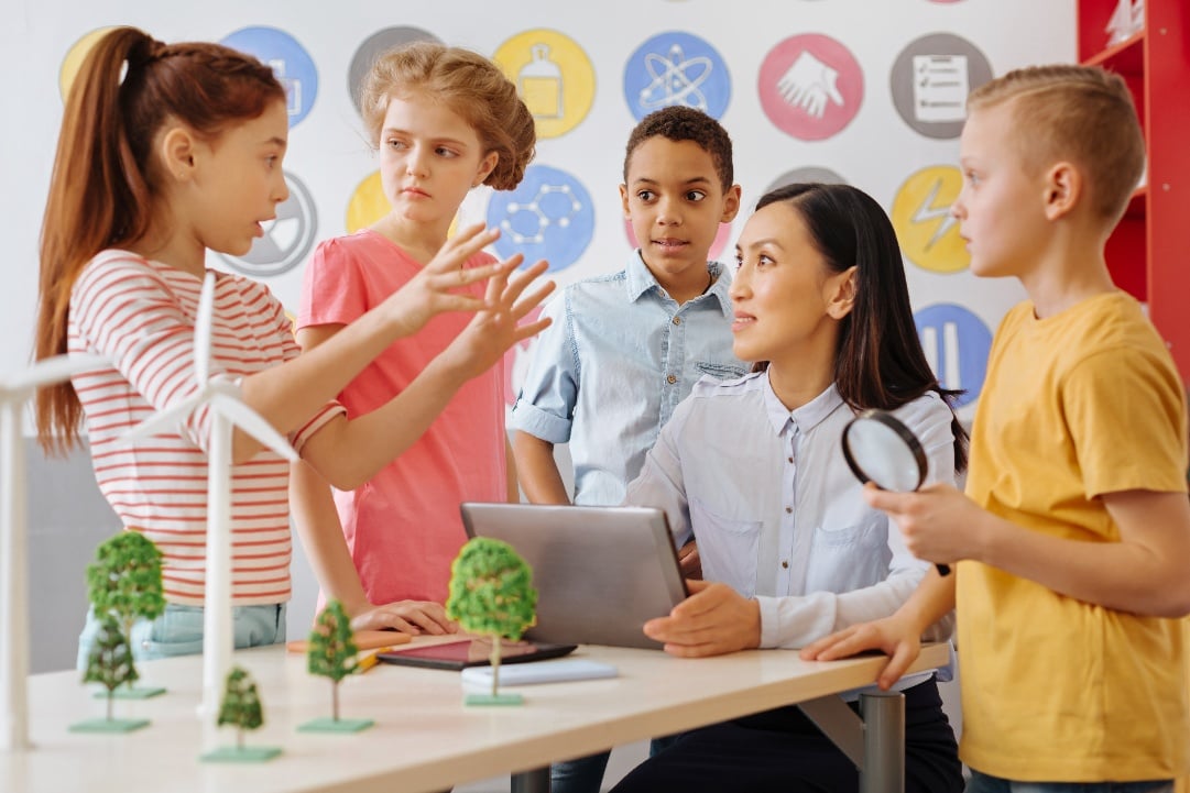 Classroom Management for an Effective Learning Environment - TeachHUB